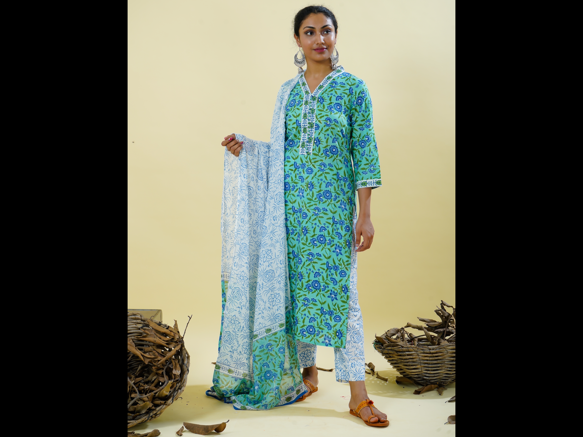 Chacha’s 101829 printed cotton kurta set with dupatta