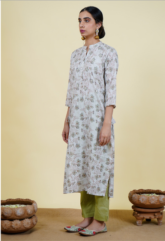 Chacha’s 101919 printed cotton linen kurta set.